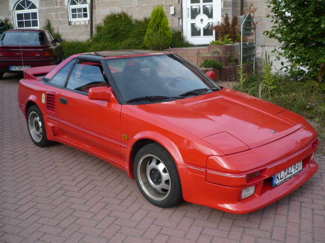 1990 Toyota Kult MR2 (mini Ferrari)